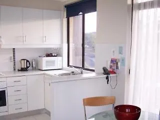 Manuka Park Serviced Apartments Canberra Aparthotel